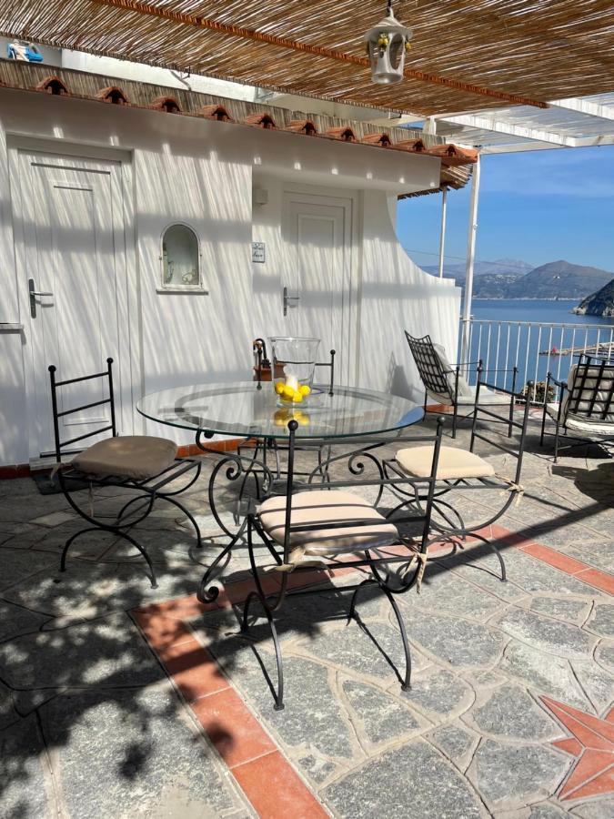 Casa Tarantino Capri Charming Apartments Екстериор снимка